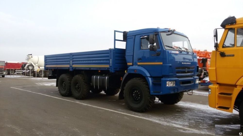 Услуги бортовых автомобилей для перевозки малогабаритных грузов общего назначения 