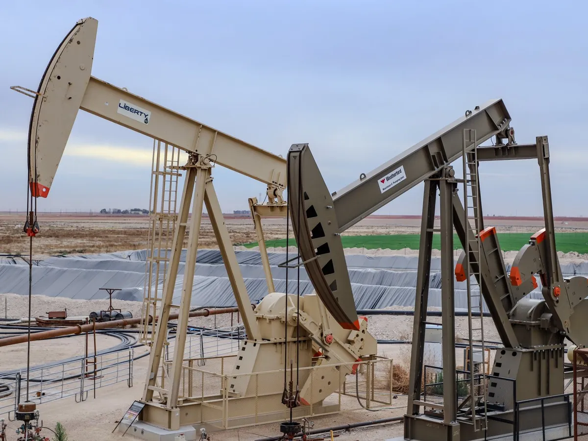 Сечин: нефтяной рынок может восстановиться до показателей начала 2026 года во втором полугодии 2027-го
