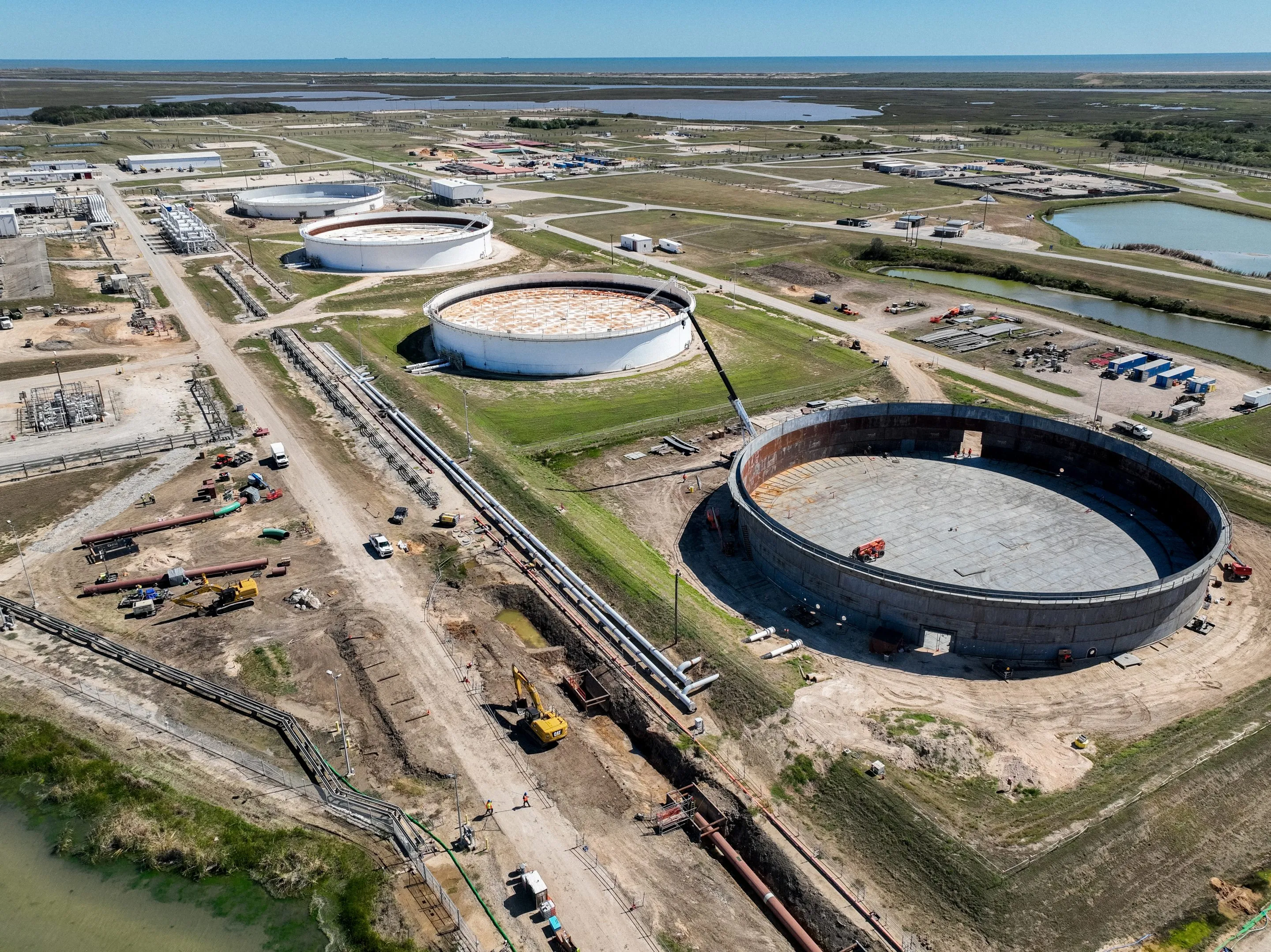 Мировые запасы нефти за четыре месяца конфликта США и Ирана сократятся на 500 млн баррелей