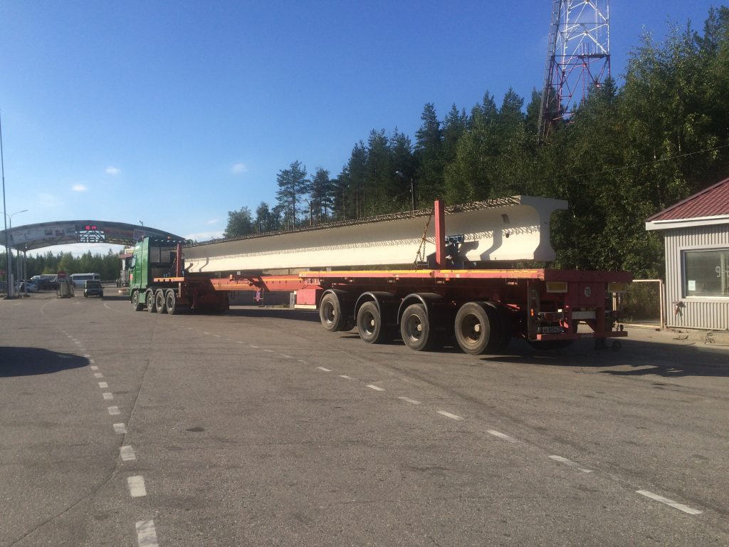 Услуги по перевозке крупногабаритных грузов, негабаритных грузов и спецтехники балковозом