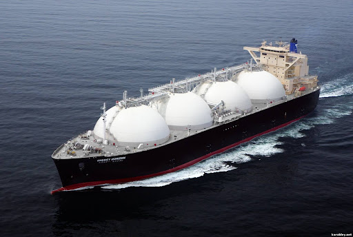 Услуги по транспортировке углеводородных газов морским транспортом