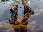 Тверской производитель спецтехники разработал машину для очистки водоёмов от нефти