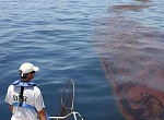 В Каспийском море было замечено нефтяное пятно 